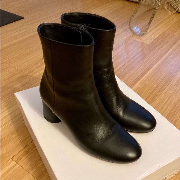 VINCE Black Leather Tillie Booties - Picture 10 of 14